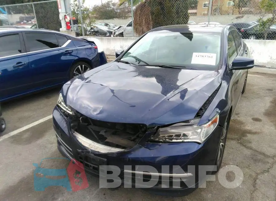 19UUB2F35FA013937 Photo# 6
