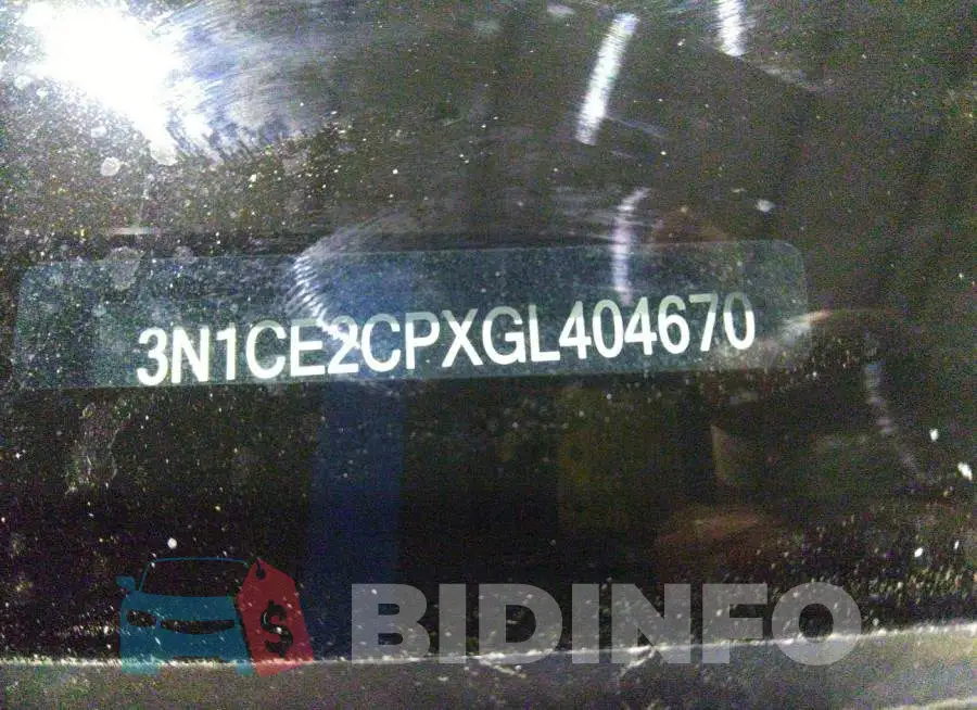 001CE2CPXGL404670 Photo# 9