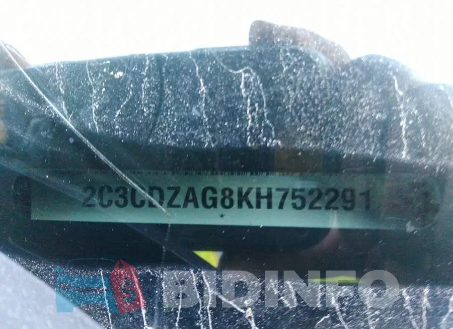 2C3CDZAG8KH752291 Photo# 9