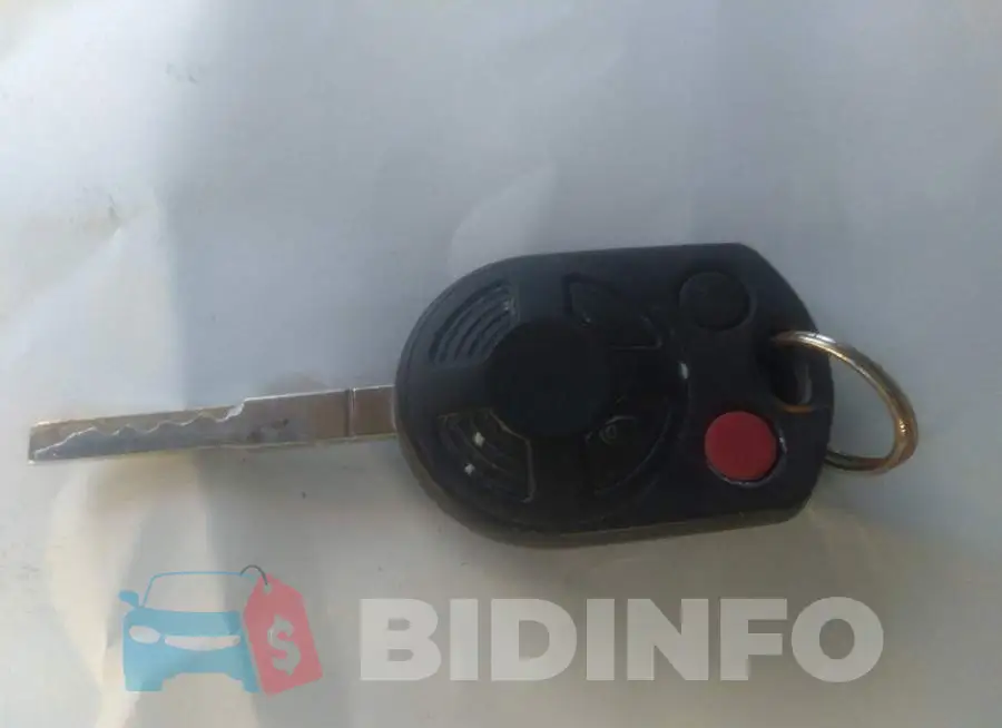 1FTNR1YM2FKB24633 Photo# 11