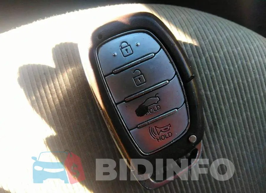 5NPD84LF1JH342823 Photo# 11