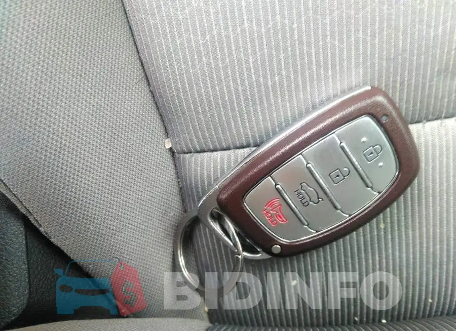 5NPD84LF6JH278343 Photo# 11