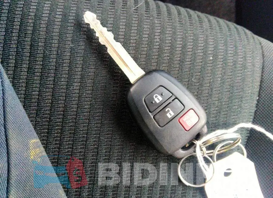 JTMBFREV7JD248403 Photo# 11