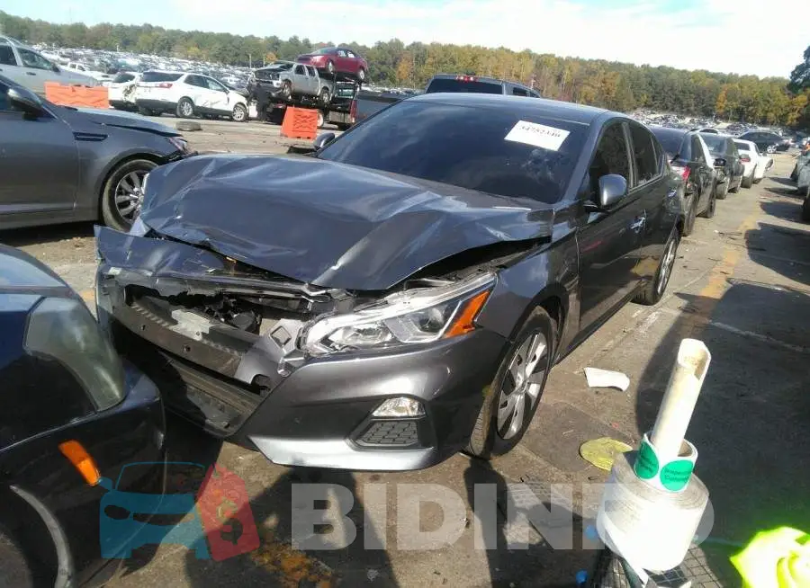 1N4BL4BV1KC212218 Photo# 2