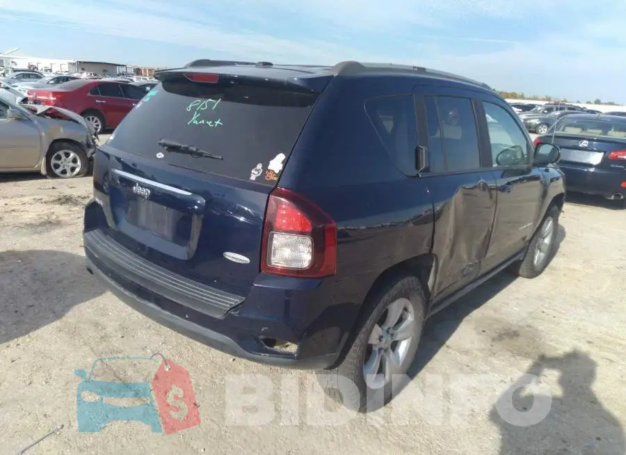 1C4NJDEB3GD718651 Photo# 4