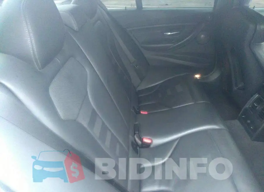 WBS8M9C59J5J78974 Photo# 8