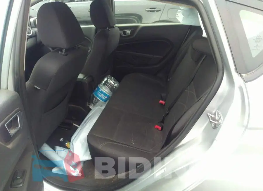 3FADP4EJ5FM107952 Photo# 8