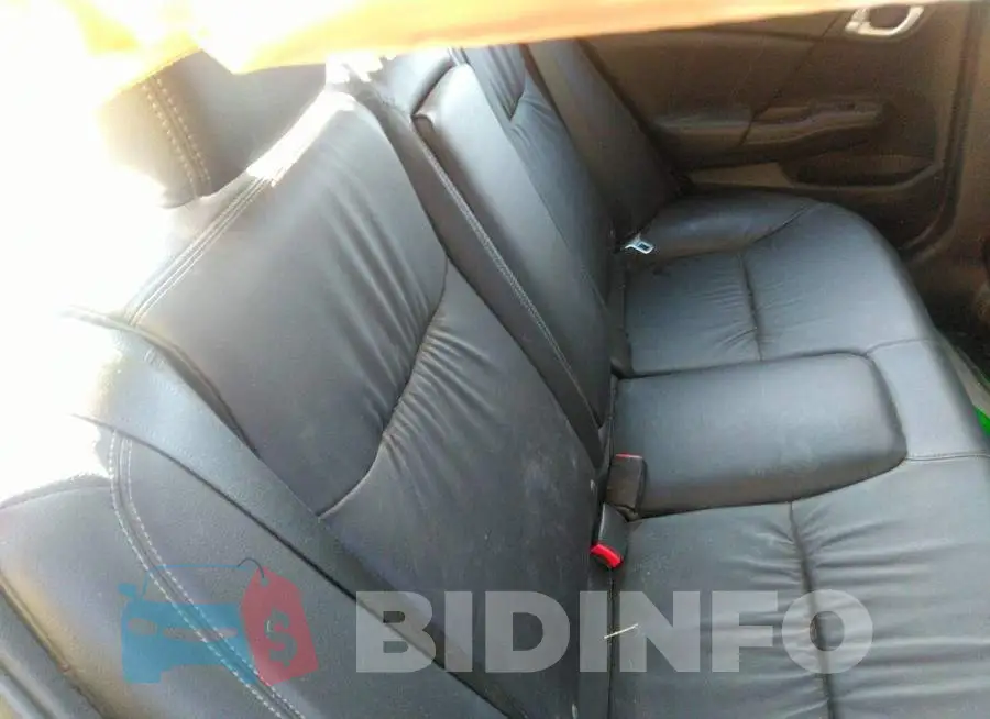 19XFB2F90FE241627 Photo# 8