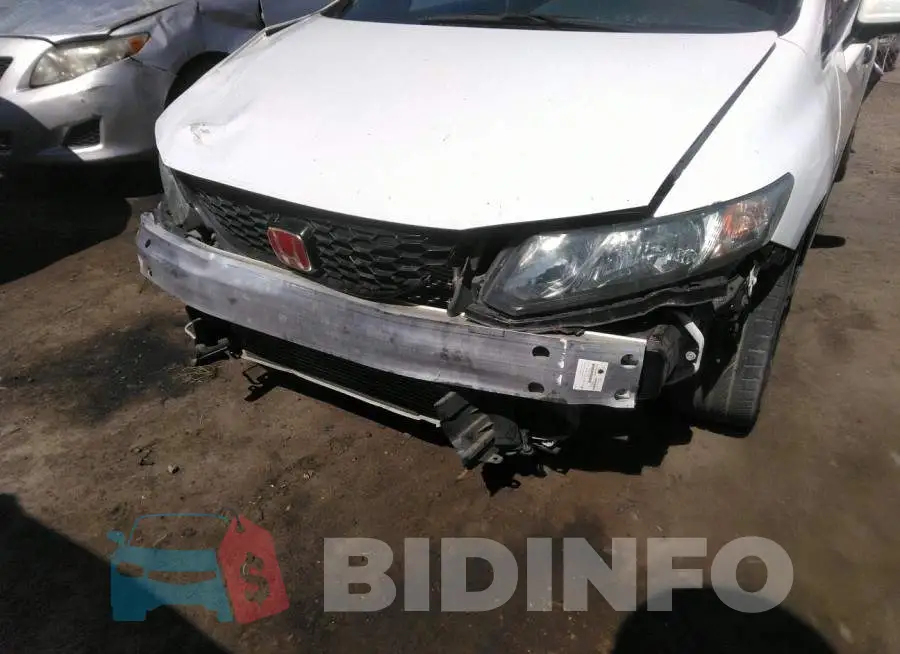 2HGFB6E51FH707772 Photo# 6