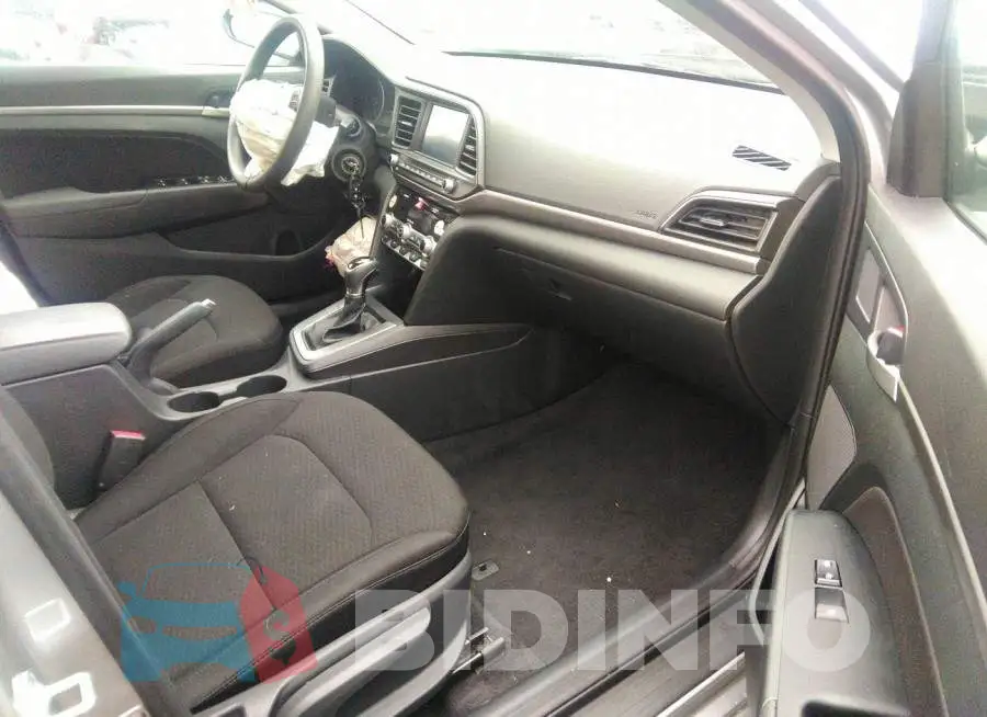 5NPD84LF4LH576134 Photo# 5