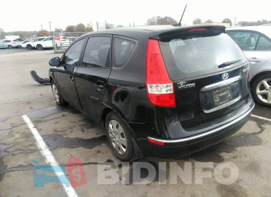 KMHDB8AE6CU150563 Photo# 3