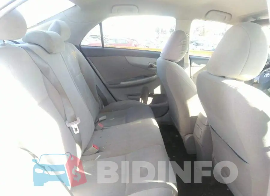5YFBU4EEXDP156731 Photo# 8