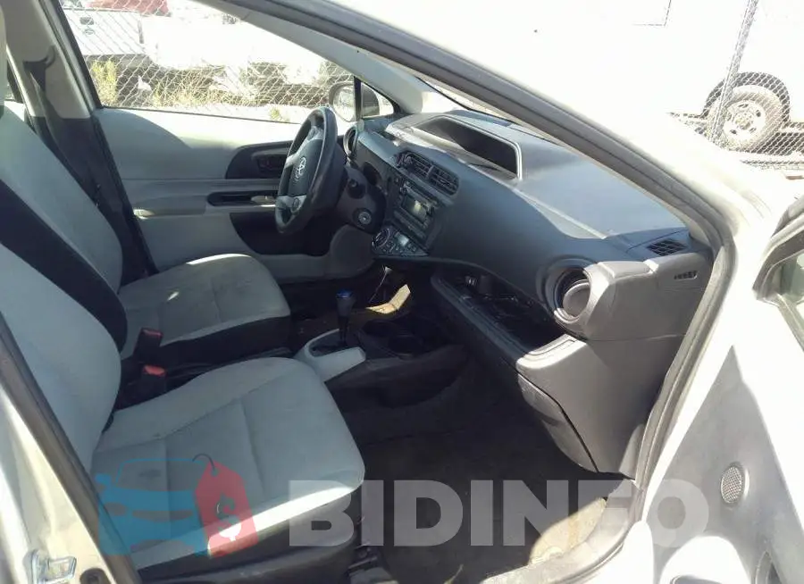 JTDKDTB39E1069583 Photo# 5