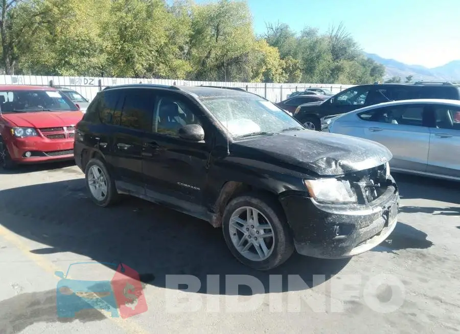 1C4NJDCB6CD553532 Photo# 1