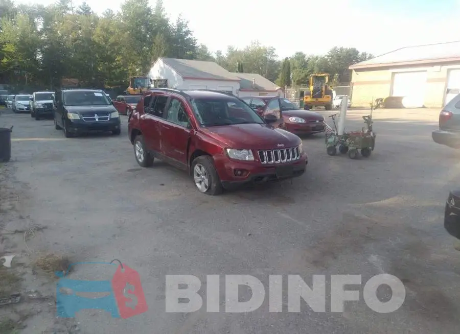 1C4NJDEB8CD525664 Photo# 6