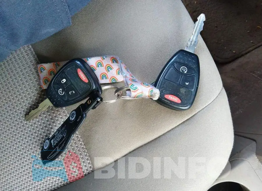 1C4NJPFB1DD181371 Photo# 11