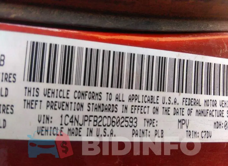 1C4NJPFB2CD602593 Photo# 9