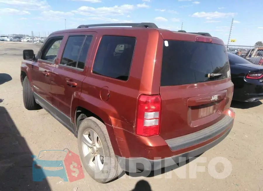 1C4NJPFB2CD602593 Photo# 3