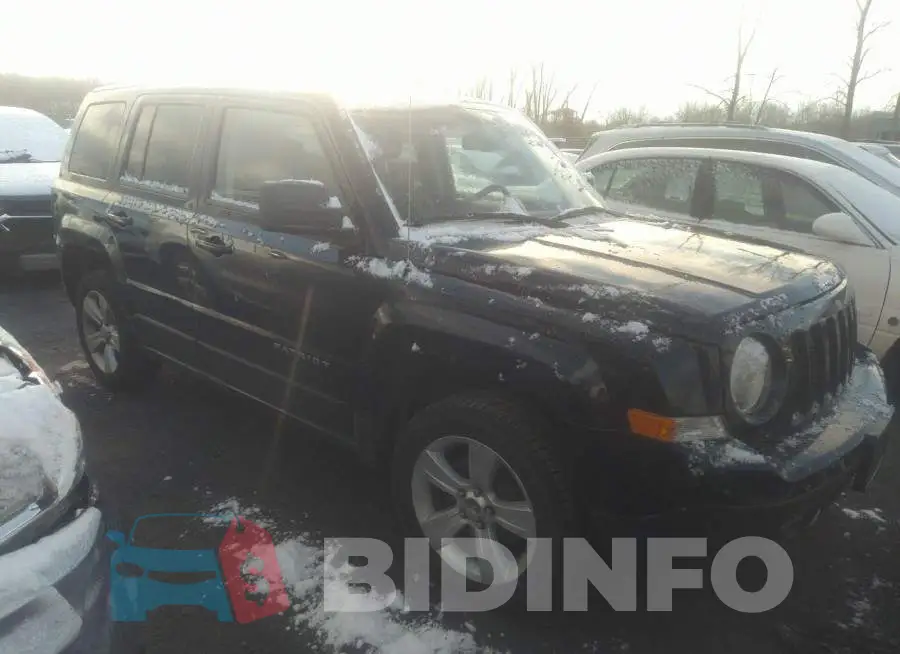 1C4NJRFB8CD651244 Photo# 1