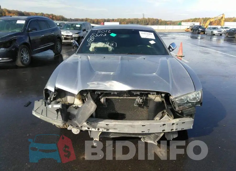 2C3CDXBG8DH726294 Photo# 6