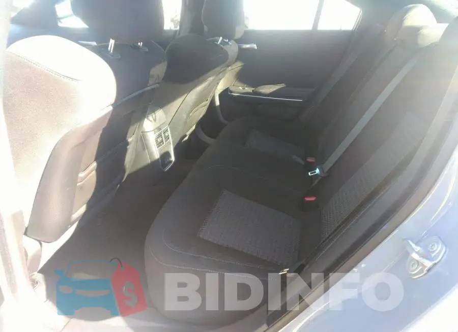 2C3CDXHG7NH161416 Photo# 8