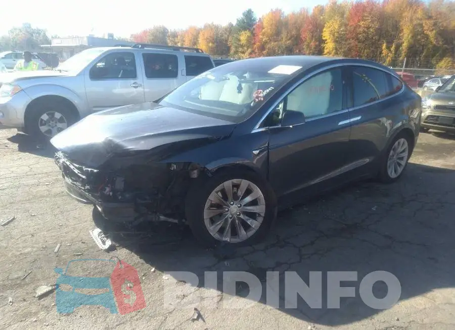 5YJXCBE29KF151547 Photo# 2