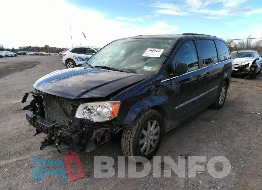 2C4RC1BGXER443008 Photo# 2