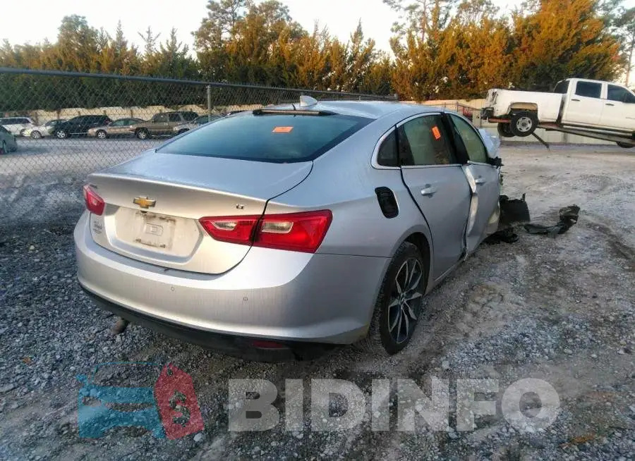 1G1ZD5ST4JF105423 Photo# 4