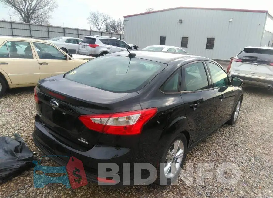 1FADP3F29EL158372 Photo# 4