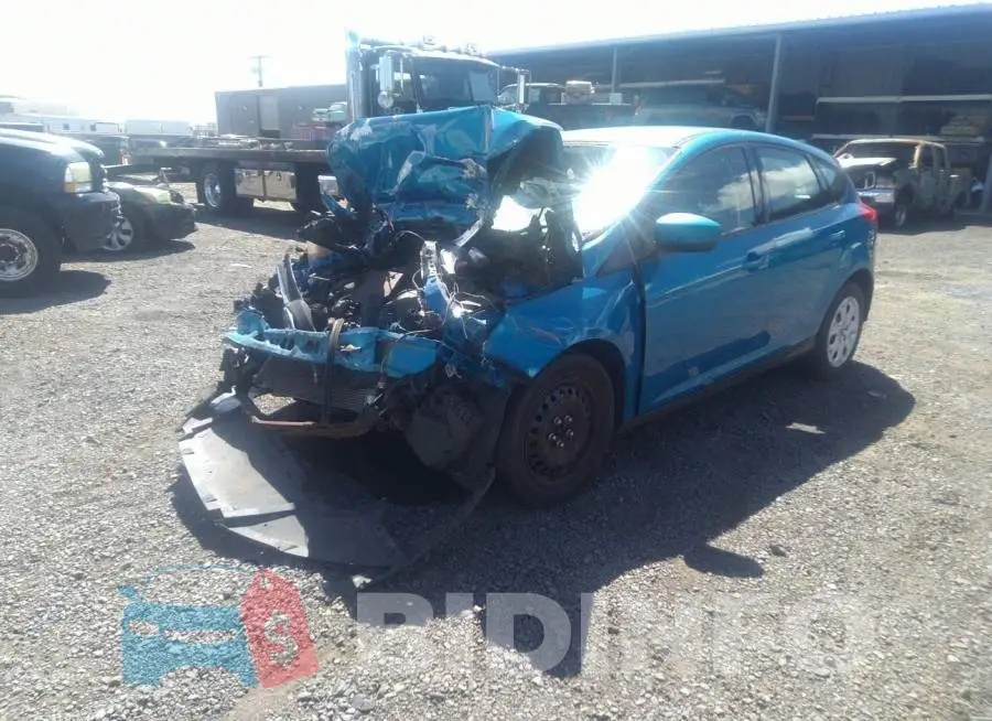 1FAHP3K2XCL167876 Photo# 2
