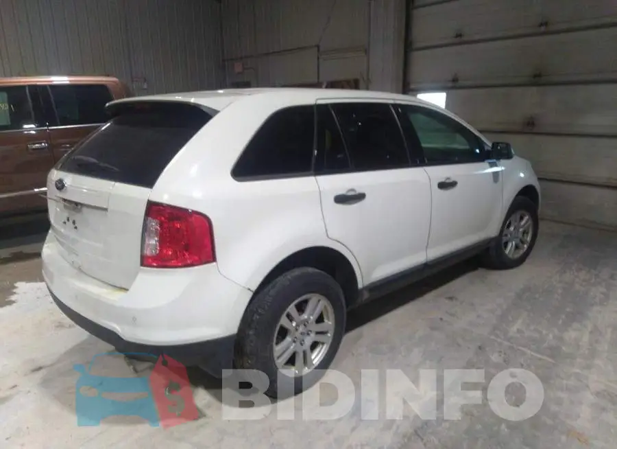 2FMDK3GC2DBA32896 Photo# 4