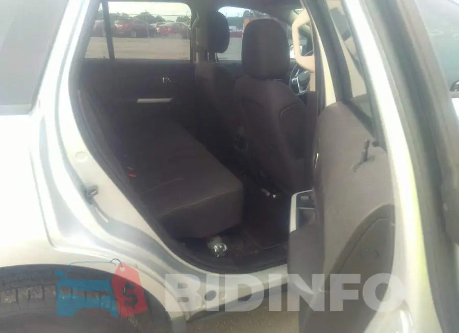 2FMDK3GC2DBC05543 Photo# 8