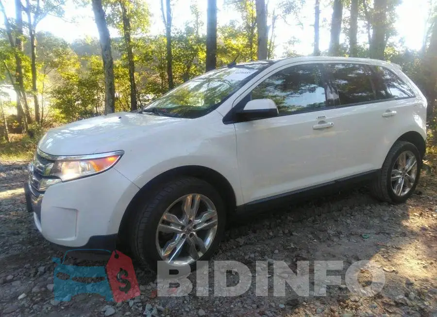 2FMDK3JCXDBA89288 Photo# 2