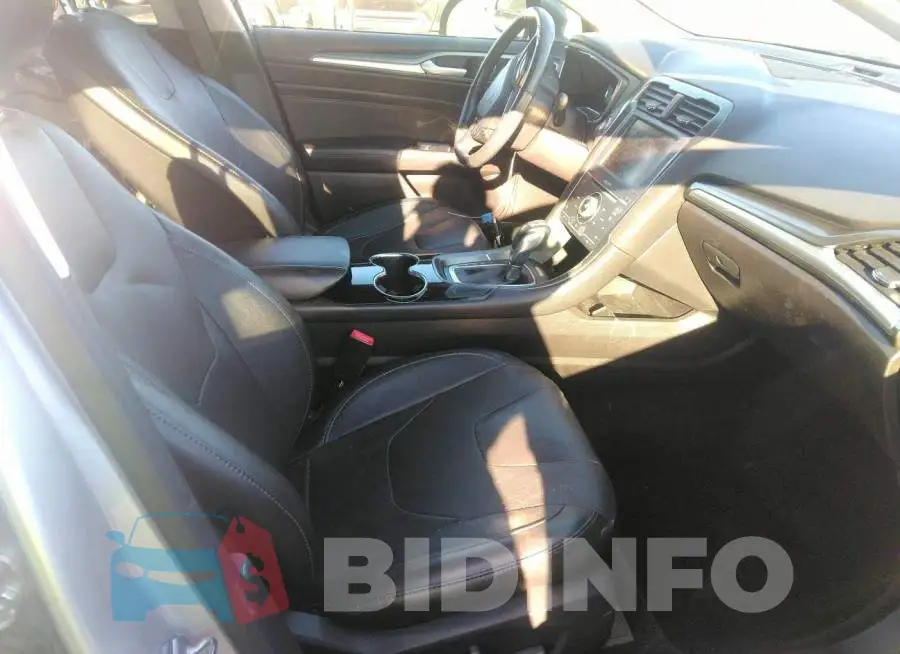 3FA6P0RUXER241802 Photo# 5