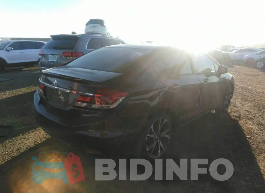 19XFB2F57DE014588 Photo# 4