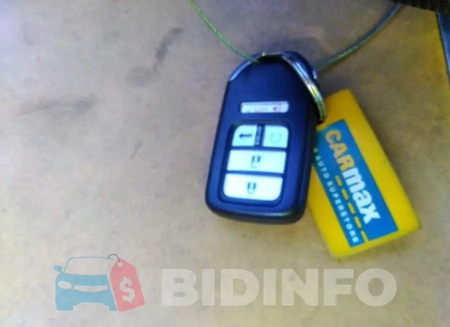 19XFC1F32GE208875 Photo# 11