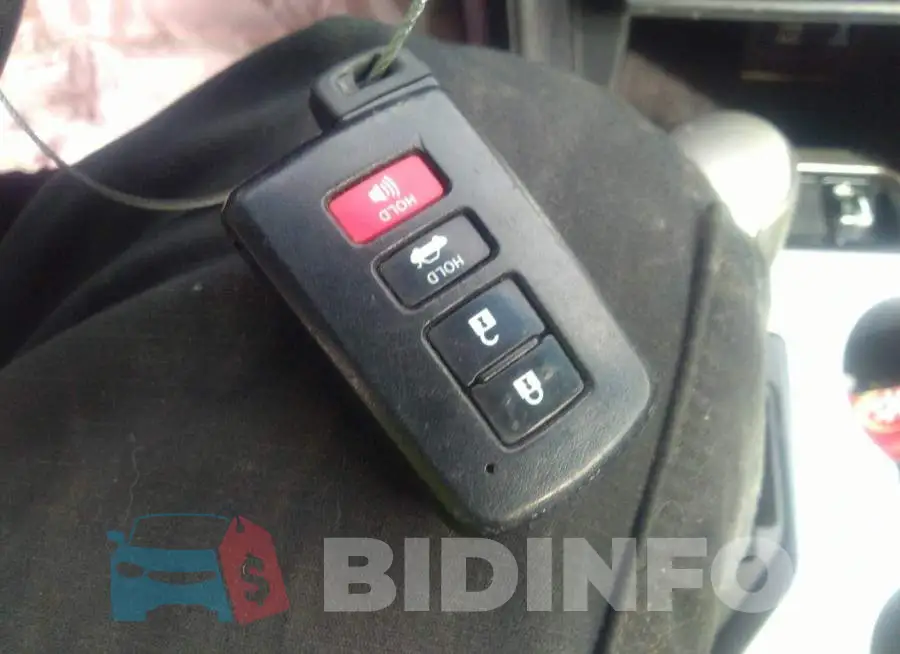 4T1BF1FK9CU629321 Photo# 11