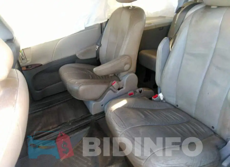 5TDYK3DC5CS250421 Photo# 8