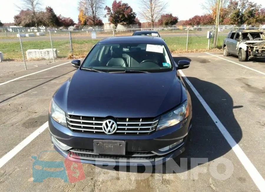 1VWCM7A32DC058437 Photo# 6