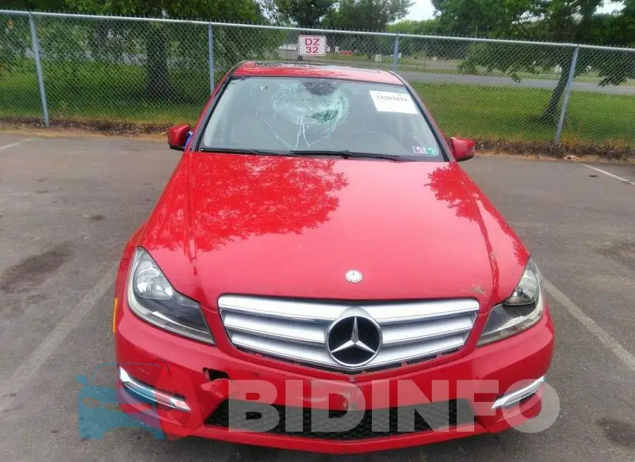 WDDGF4HB6DR253146 Photo# 6