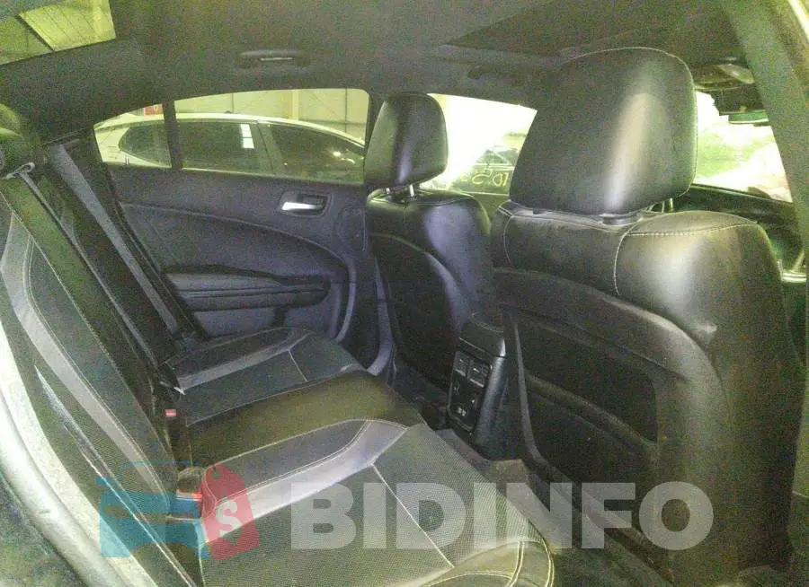 003CDXCT6HH628270 Photo# 8