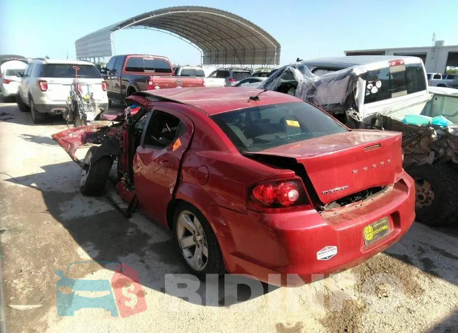 1C3CDZAB4DN658679 Photo# 3