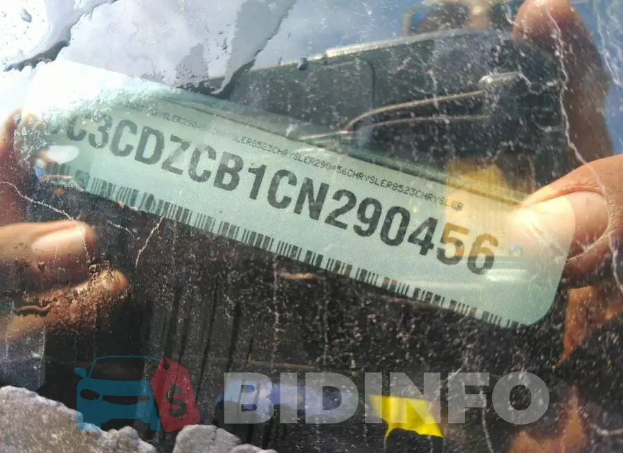 1C3CDZCB1CN290456 Photo# 9