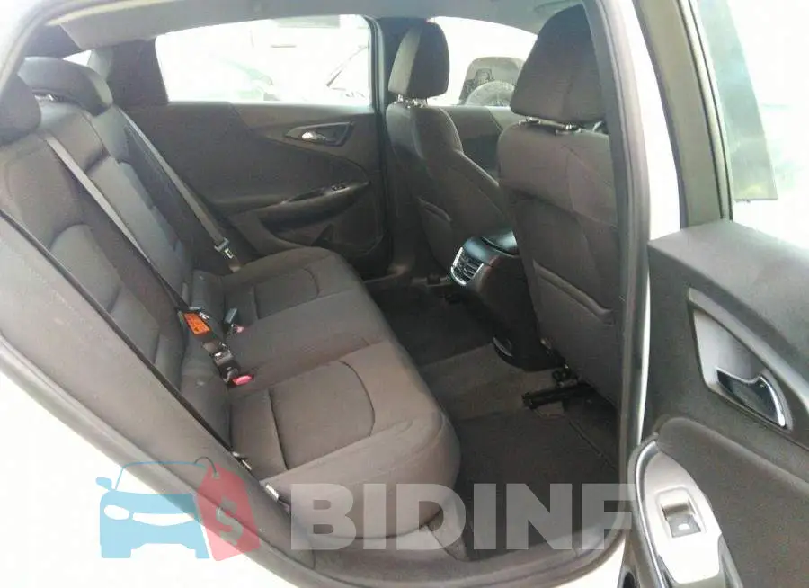 1G1ZD5ST0MF060064 Photo# 8