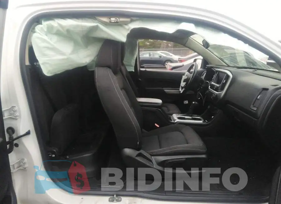 1GCHSCEA5M1203708 Photo# 8