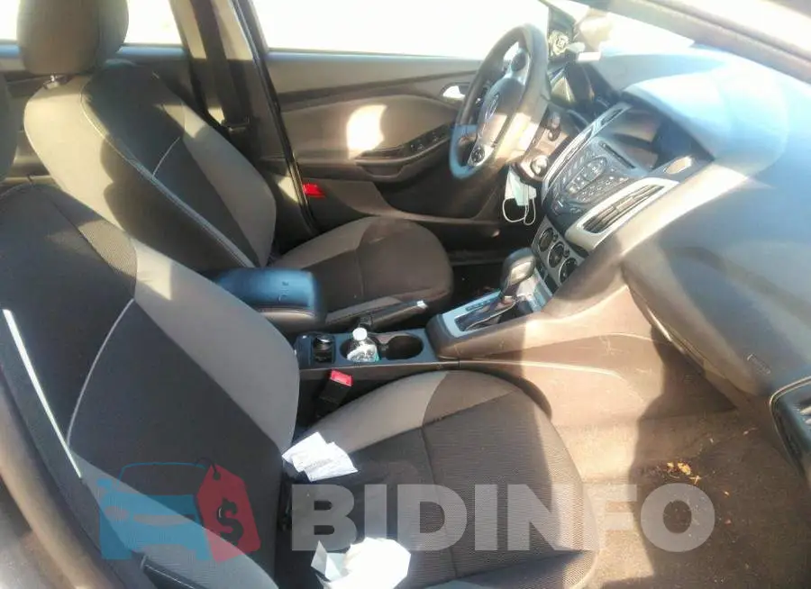 1FADP3F21EL150816 Photo# 5