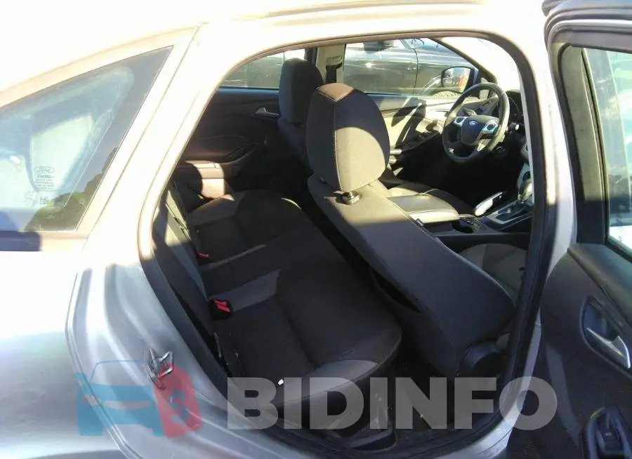 1FADP3F29EL174832 Photo# 8