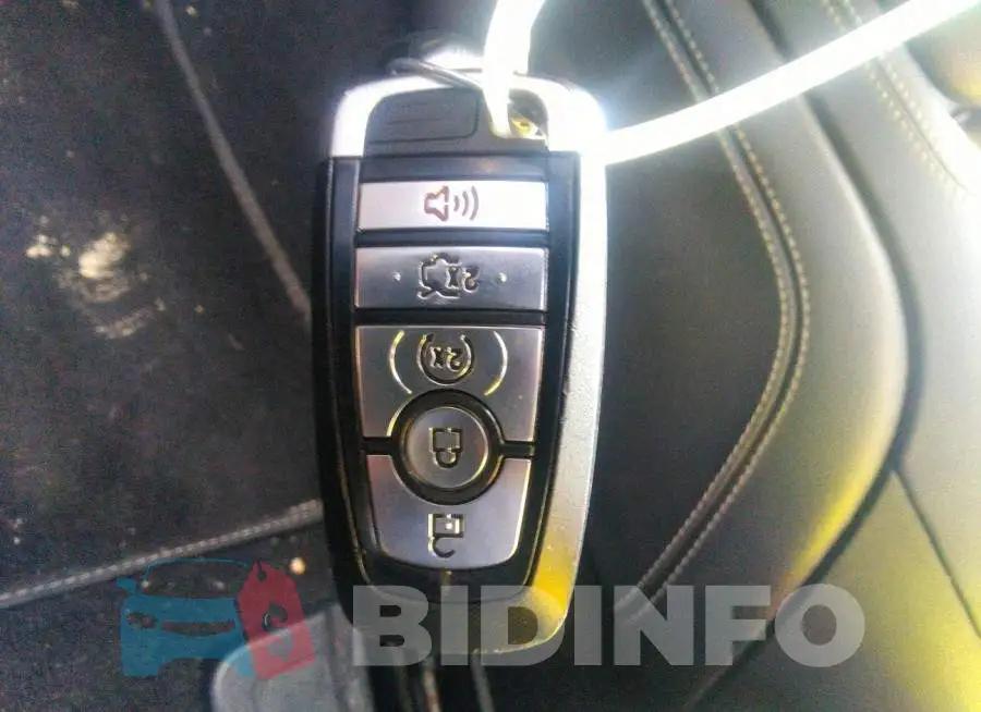 1FATP8UH6K5159561 Photo# 11