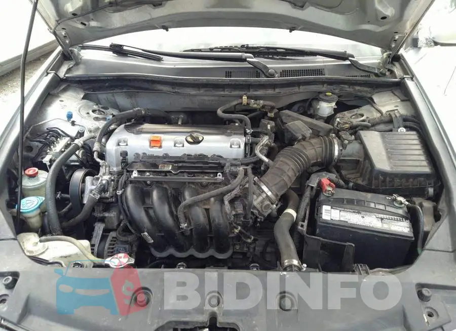 1HGCP2F37CA192233 Photo# 10