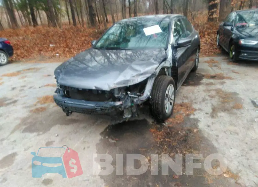 1HGCR2F30EA040484 Photo# 6